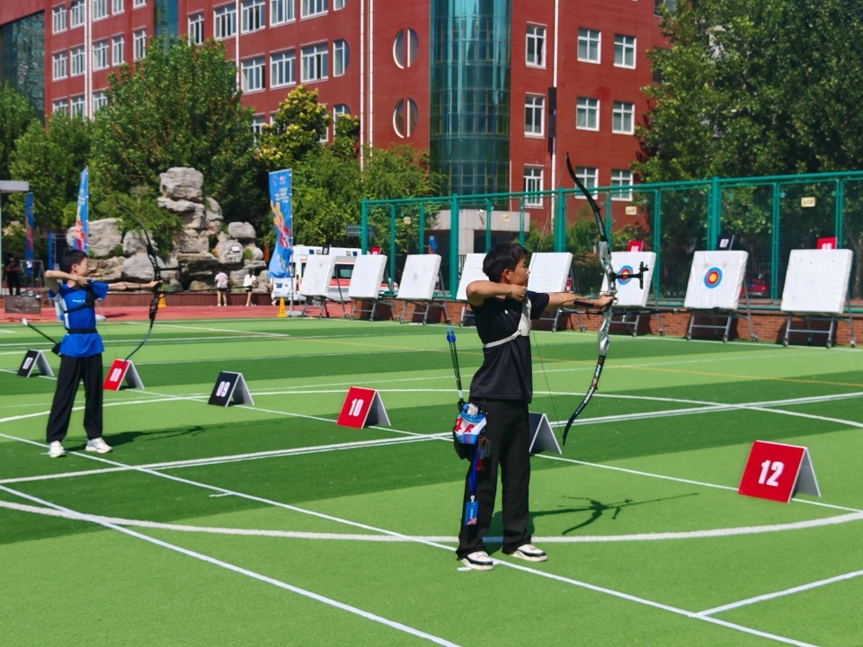 吸引了全市 吸引了全市