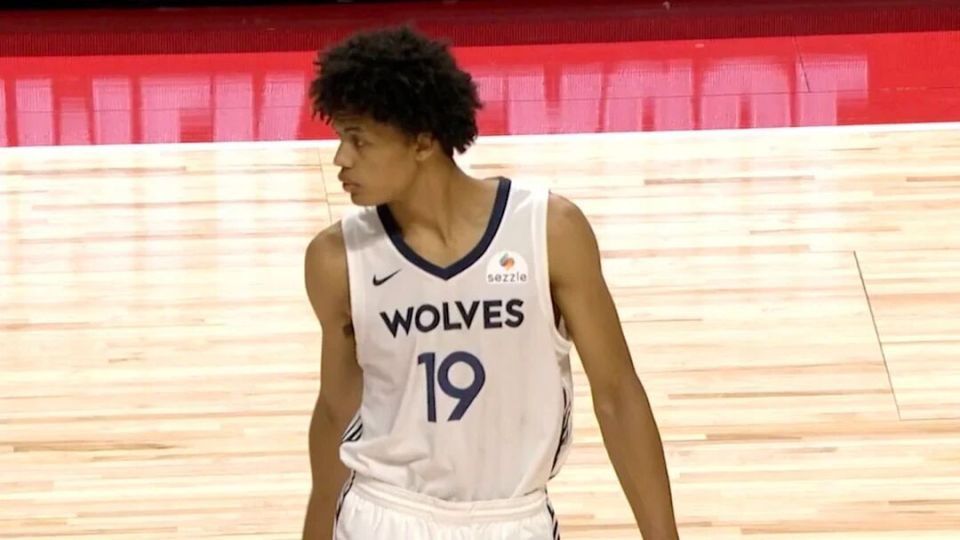 候补, 他于G, 里德十分感